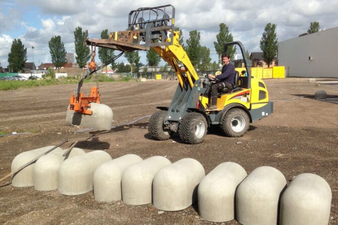 Aanleg fabrieksterrein betonblokken_Haarlem