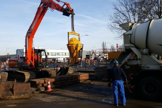 Aanleg riolering en vetput fabrieksterrein grondwerkzaamheden